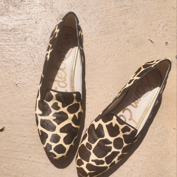 - Beautiful pony hair Sam Edelman loafers. Size 7 1/2 - Picture 1 of 5